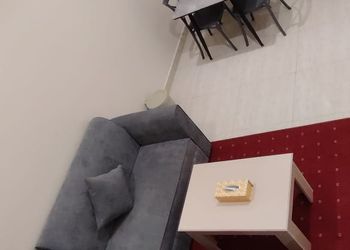 شقة بغرفة نوم وصالة 