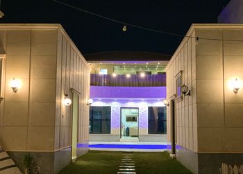 شاليه بغرفتين نوم و جلسة خارجية