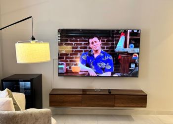 استديو بسرير ماستر