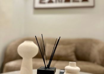 استديو بسرير ماستر وجلسة جانبية 