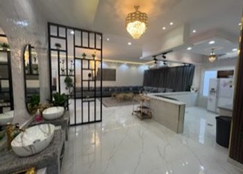 شاليه بمسطح اخضر