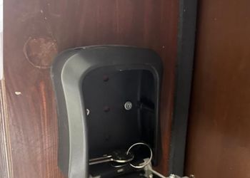 استديو هادئ بسرير ماستر 