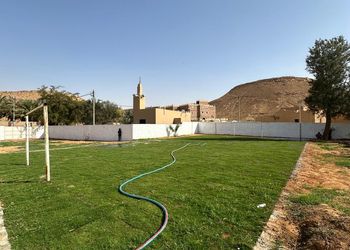 مزرعة ببيت شعر وجلسة خارجية