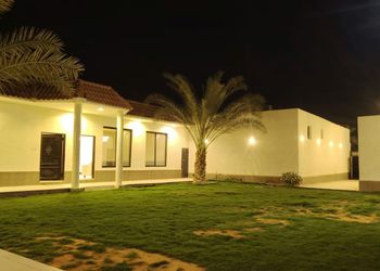 شاليه بعدة مجالس 