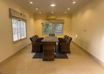 استراحة بغرفه نوم وصالة أنيقة