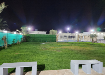 استرحه قسمين بمسبح ومسطحات خضراء
