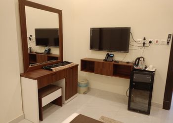 استديو بأثاث مريح وبسيط 