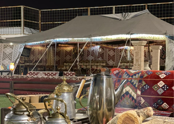 استراحة بجلسات خارجيه