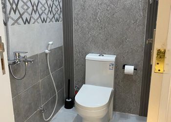 استديو بأثاث مريح وبسيط 