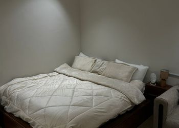 استديو بدخول ذاتي وسرير مريح 