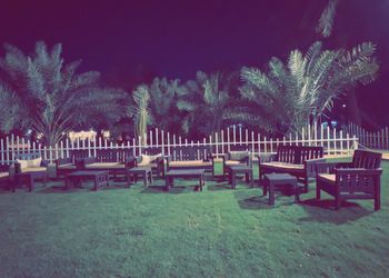 مزرعة بفيلا تراثية مودرن و إسطبل