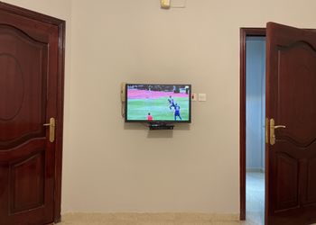 شقة بغرفة جلوس وغرفة نوم