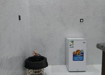 شقة بغرفتين نوم وصالة 