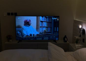 استديو هادئ بسرير ماستر