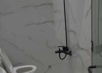 استديو بسرير ماستر وجلسة جانبية