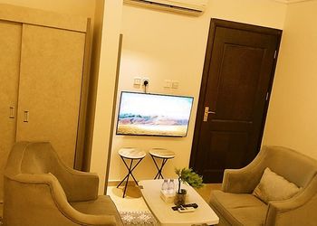 استديو بسرير ماستر ودخول ذاتي
