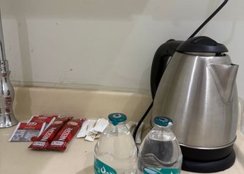استديو بسرير ماستر و اثاث مريح 