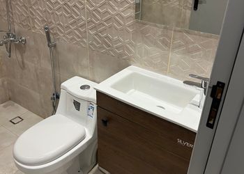 شقة بصالة جلوس ودخول ذاتي