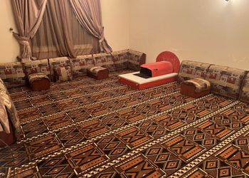 استراحة بمجالس واسعه ومسطح اخضر