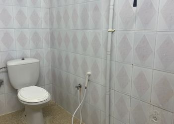 شقة بغرفتين نوم وصالة جلوس