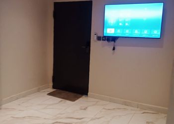 استديو بسريرين فردية و دخول ذاتي