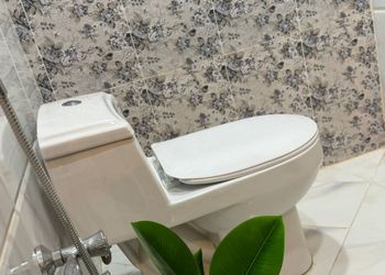 استديو بأثاث مريح وبسيط 