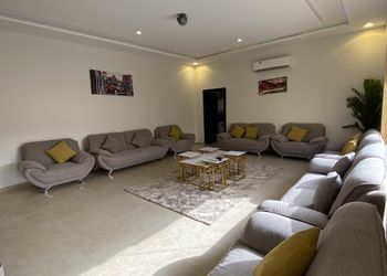 شاليه بمسبح وألعاب مائية 