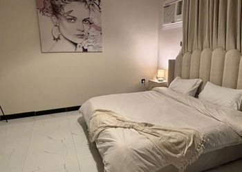 استديو بسرير ماستر ودخول ذاتي