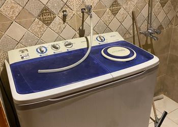 شقة بغرفتين نوم وصالة جلوس