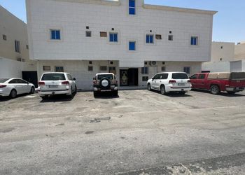 شقة بغرفة نوم وصالة 