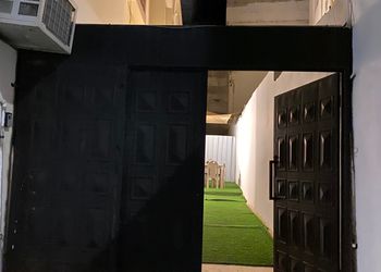 شقة بغرفتين نوم وصالة جلوس