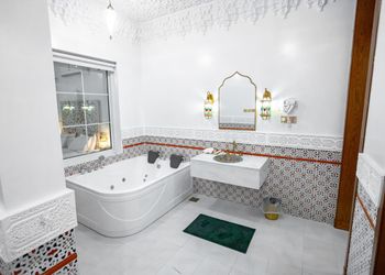شاليه على الطراز الاندلسي