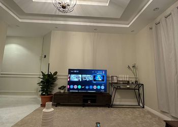 شقة بغرفتين نوم وصالة 