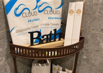 شقة بغرفة معيشة وغرفة نوم 