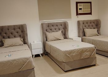 شقة بصالة وغرف نوم