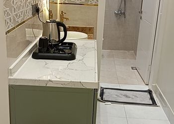 استديو هادئ بسرير ماستر 