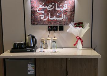 شقة بصالة وغرفة نوم