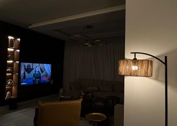 شقة بغرفة معيشة وغرفتين نوم 