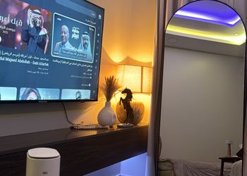 استديو بسرير ماستر وجلسة جانبية 