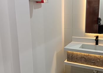 استديو هادئ بسرير ماستر 