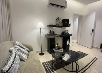 استديو بدخول ذاتي وسرير مريح 