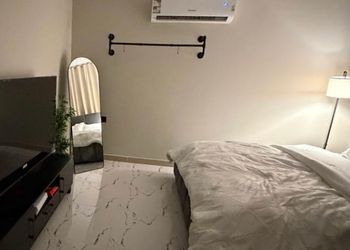 شقة بغرفه نوم وصالة 