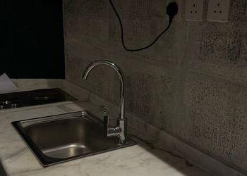 استديو بسرير ماستر وجلسة جانبية