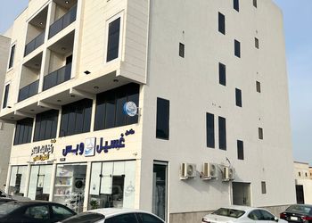 شقة بصالة وغرفة نوم