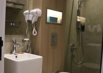 استديو بسرير ماستر وتصميم أنيق 