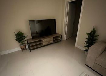شقة بصالة وغرفة نوم دخول ذاتي 
