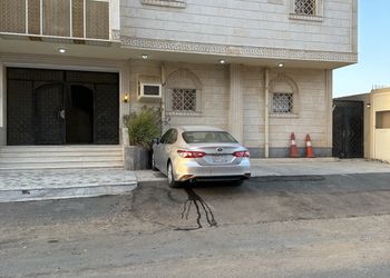 شقة بصالة و غرفة نوم 
