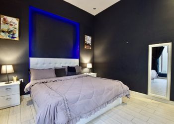 شاليه بركن شواء ,,مسطح اخضر, 