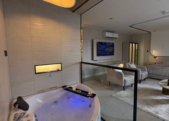 استديو هادئ بسرير ماستر 