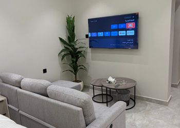 استديو هادئ بسرير ماستر